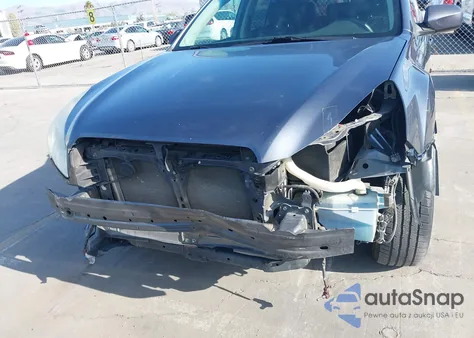 2014 Subaru Outback 2.5I Limited z USA, uszkodzony, nr VIN 4S4BRBNC4E3253322